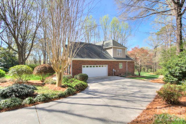 4839 Antioch Church Road, Matthews, NC 28104