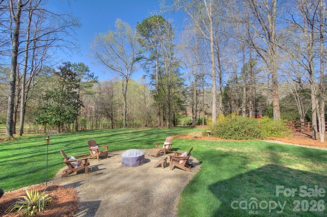 4839 Antioch Church Road, Matthews, NC 28104
