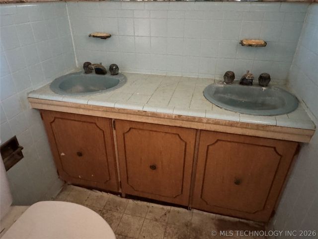 8072 S US Hwy 69, Mcalester, OK 74501