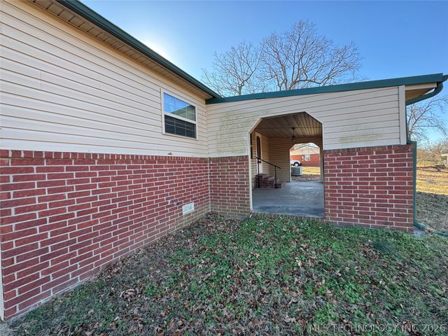 8072 S US Hwy 69, Mcalester, OK 74501