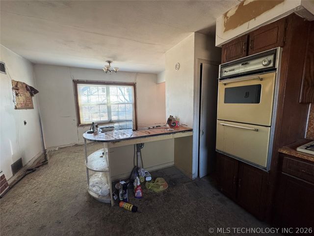 8072 S US Hwy 69, Mcalester, OK 74501