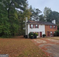 906 Silverwood Drive, Atlanta, GA 30349