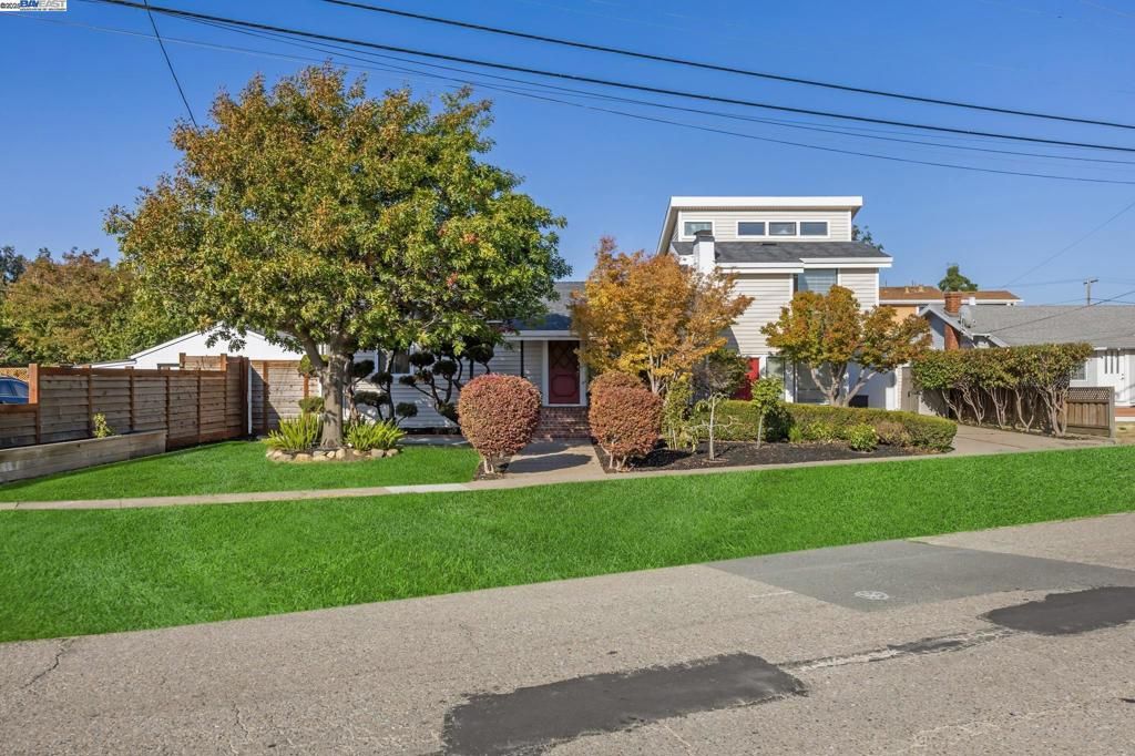 133 Mecartney Rd, Alameda, CA 94502