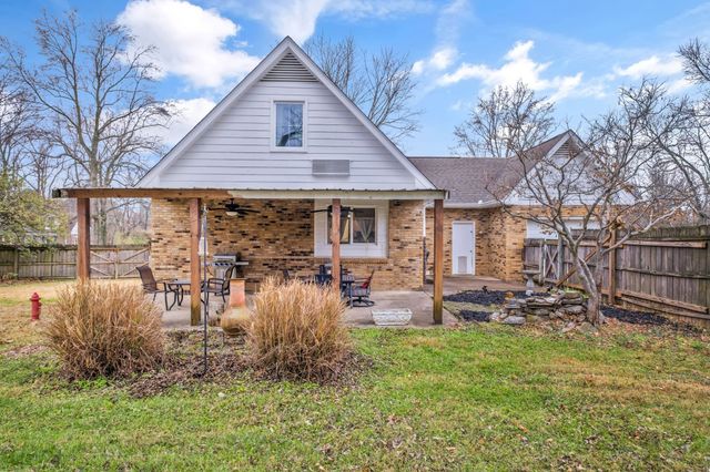 4855 Shoshone Dr, Old Hickory, TN 37138