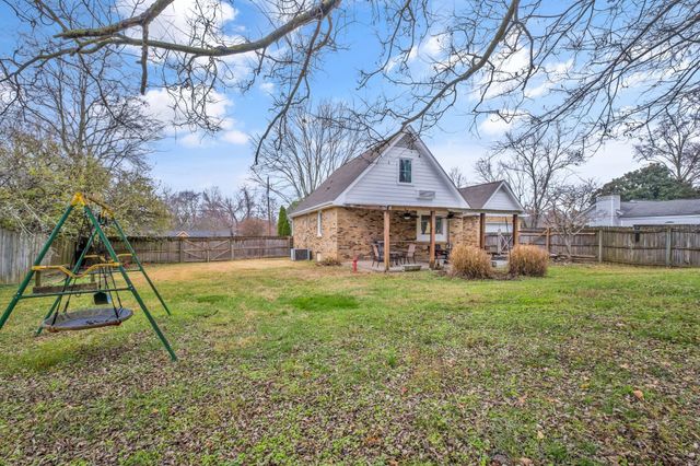 4855 Shoshone Dr, Old Hickory, TN 37138