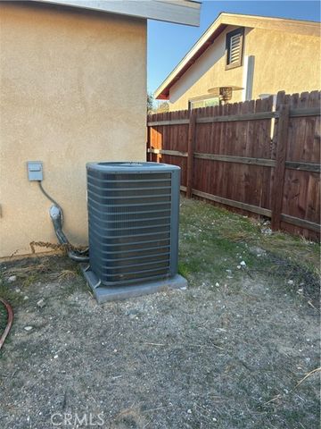 2254 W 2ND Avenue, San Bernardino, CA 92407