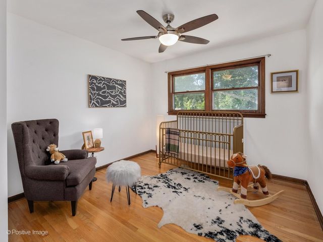 7014 Wilcox Avenue, Darien, IL 60561
