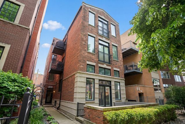 929 W George Street 3, Chicago, IL 60657