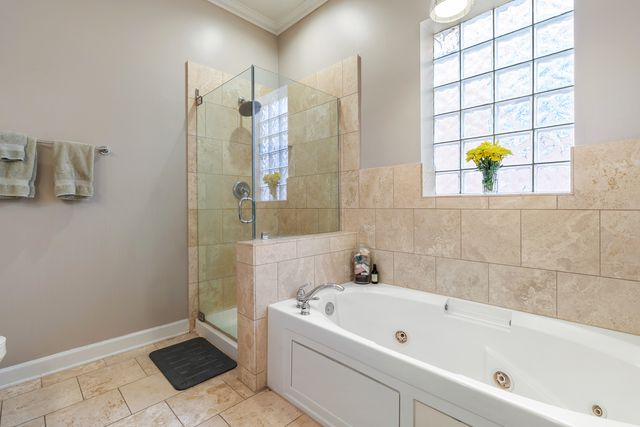 929 W George Street 3, Chicago, IL 60657