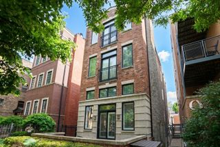 929 W George Street 3, Chicago, IL 60657