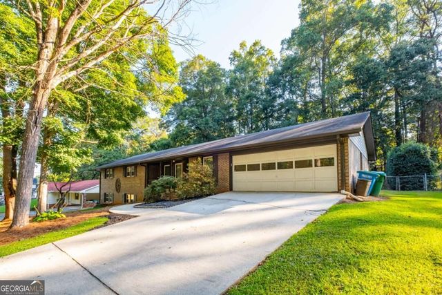484 Cana Of Galilee Court, Tucker, GA 30084