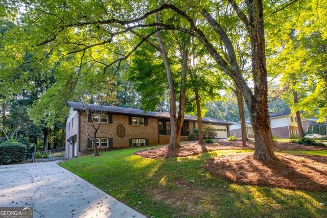 484 Cana Of Galilee Court, Tucker, GA 30084