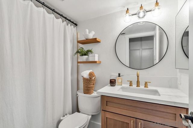 11530 Alkaid, San Diego, CA 92126