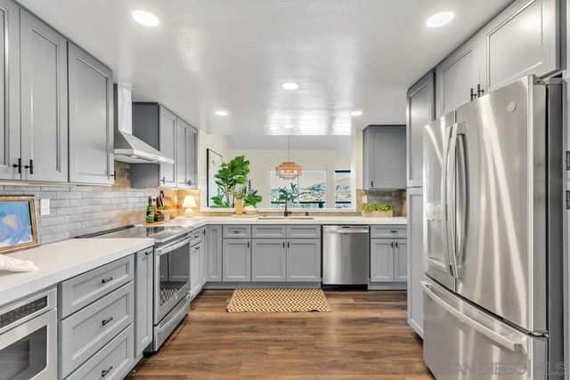 11530 Alkaid, San Diego, CA 92126