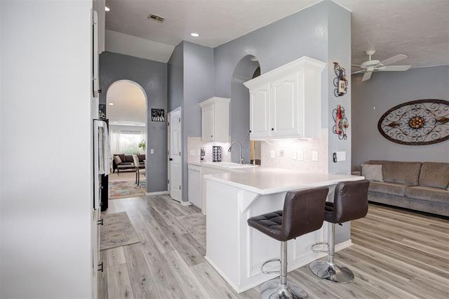1701 NW 172nd Street, Edmond, OK 73012