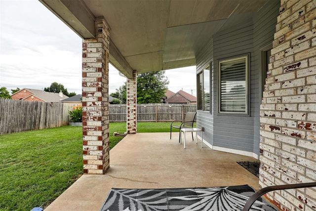 1701 NW 172nd Street, Edmond, OK 73012