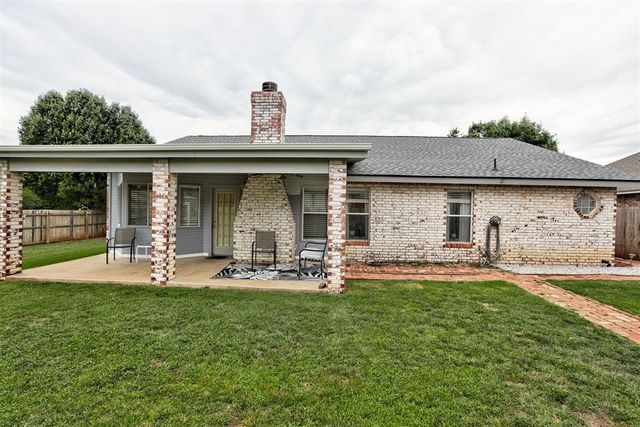 1701 NW 172nd Street, Edmond, OK 73012