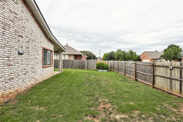 1701 NW 172nd Street, Edmond, OK 73012