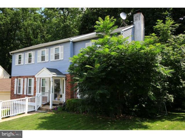 135 EATON DR, Wayne, PA 19087