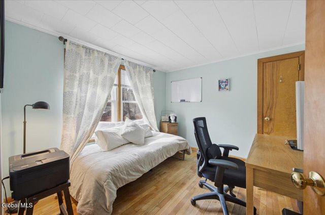 4 Washburn Street, South Glens Falls, NY 12803