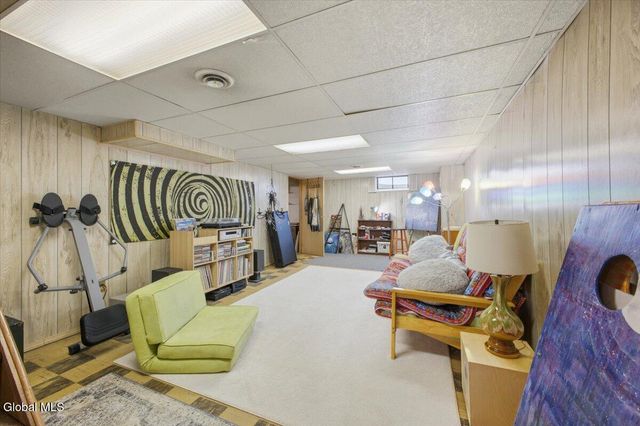 4 Washburn Street, South Glens Falls, NY 12803