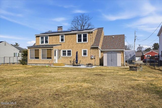 4 Washburn Street, South Glens Falls, NY 12803