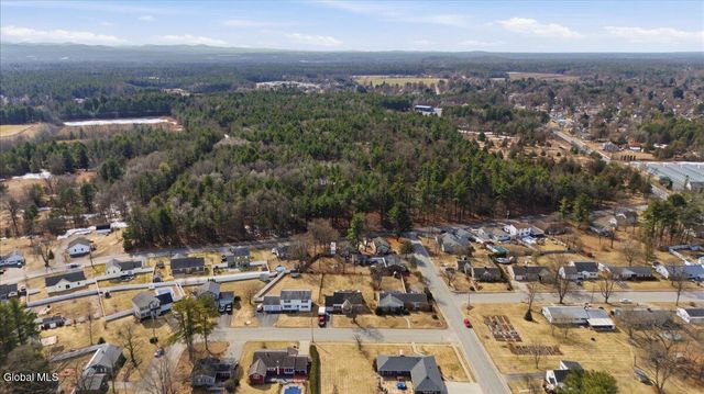 4 Washburn Street, South Glens Falls, NY 12803