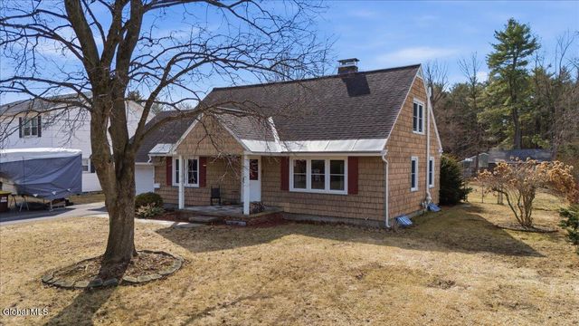 4 Washburn Street, South Glens Falls, NY 12803