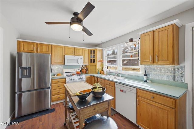 4 Washburn Street, South Glens Falls, NY 12803