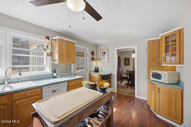 4 Washburn Street, South Glens Falls, NY 12803