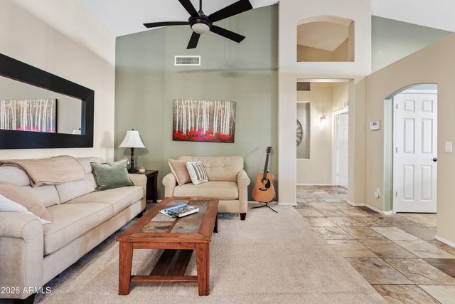 550 S OAK Street, Gilbert, AZ 85233