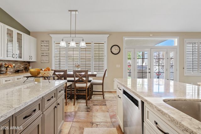 550 S OAK Street, Gilbert, AZ 85233