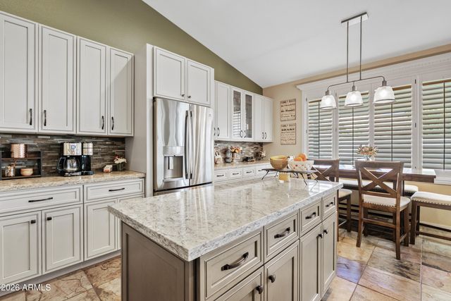 550 S OAK Street, Gilbert, AZ 85233