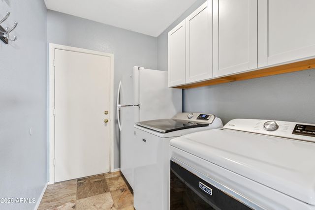 550 S OAK Street, Gilbert, AZ 85233