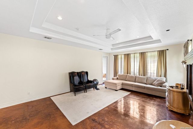 17132 BANDERA RD, Helotes, TX 78023