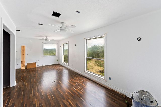 17132 BANDERA RD, Helotes, TX 78023