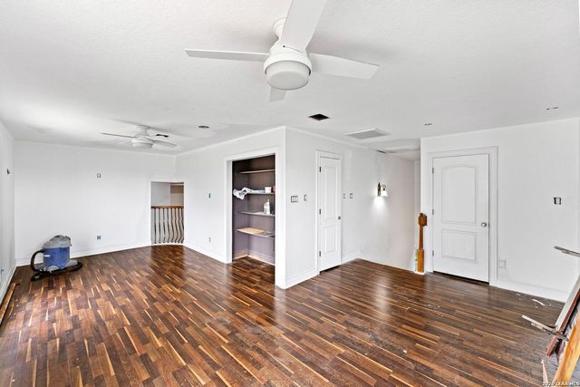 17132 BANDERA RD, Helotes, TX 78023