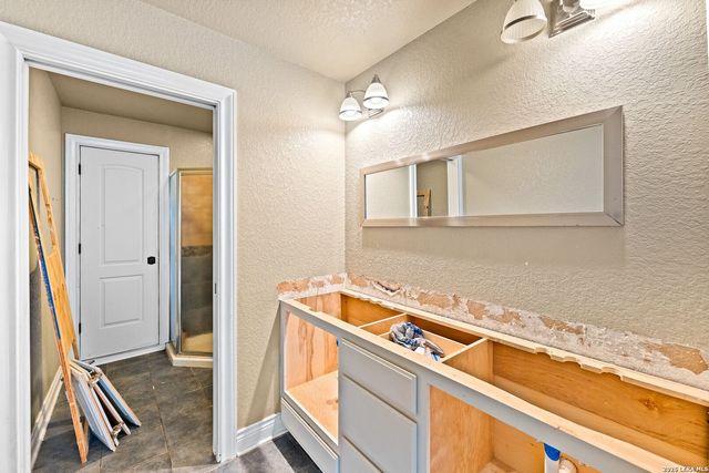 17132 BANDERA RD, Helotes, TX 78023