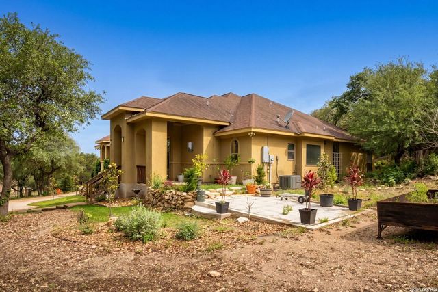 17132 BANDERA RD, Helotes, TX 78023