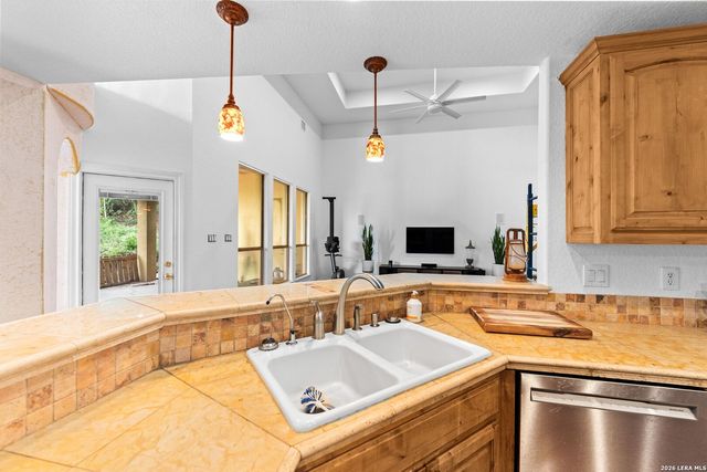 17132 BANDERA RD, Helotes, TX 78023