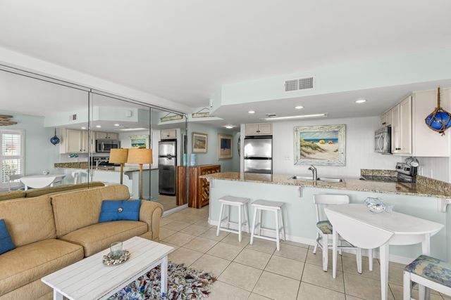 2830 SCENIC GULF DR Drive 212, Miramar Beach, FL 32550