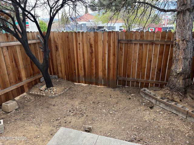4985 W 7th Street APT 13, Reno, NV 89503