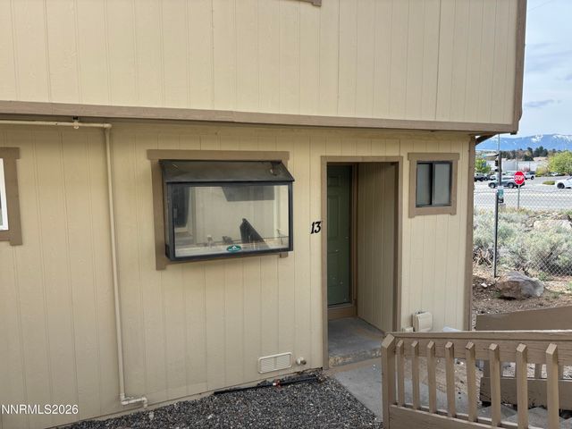 4985 W 7th Street APT 13, Reno, NV 89503