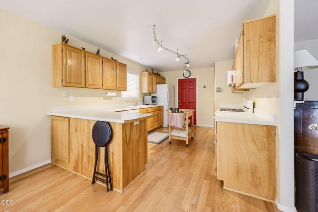 2148 Birchwood Lane, Ashland, OR 97520