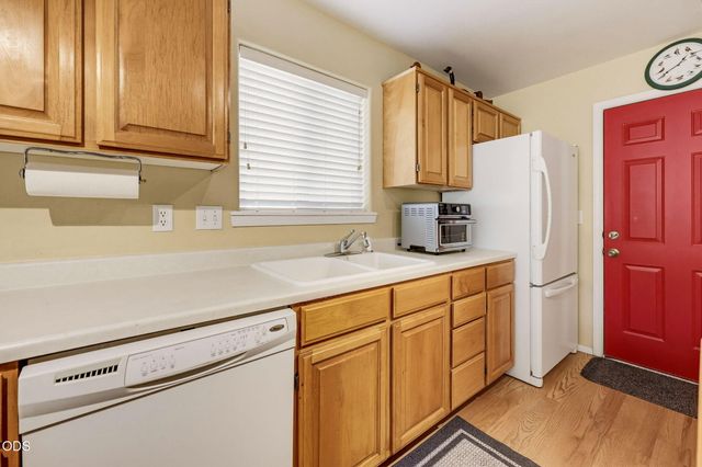 2148 Birchwood Lane, Ashland, OR 97520