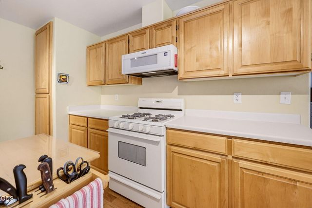 2148 Birchwood Lane, Ashland, OR 97520