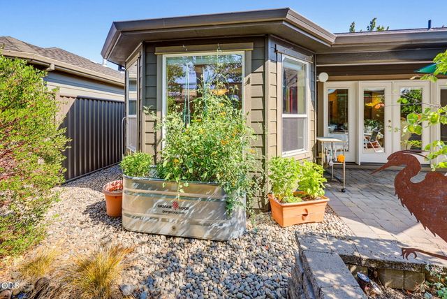 2148 Birchwood Lane, Ashland, OR 97520
