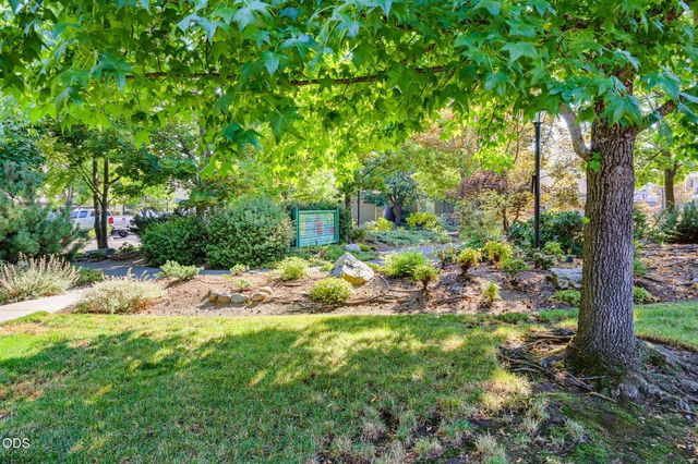 2148 Birchwood Lane, Ashland, OR 97520