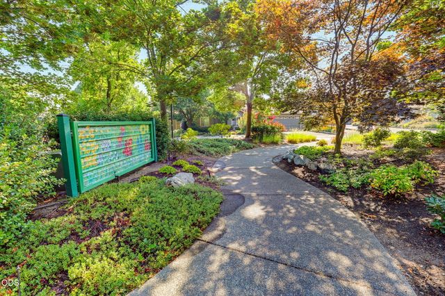 2148 Birchwood Lane, Ashland, OR 97520