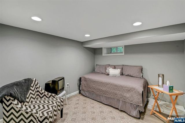 616 Rutland Avenue, Teaneck, NJ 07666